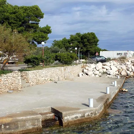 Mala Lamjana 8449a Kali