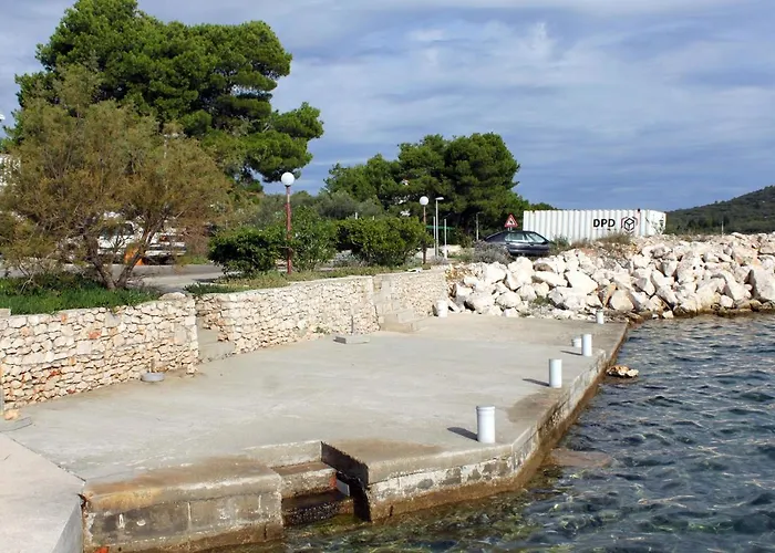 Mala Lamjana 8449a Kali